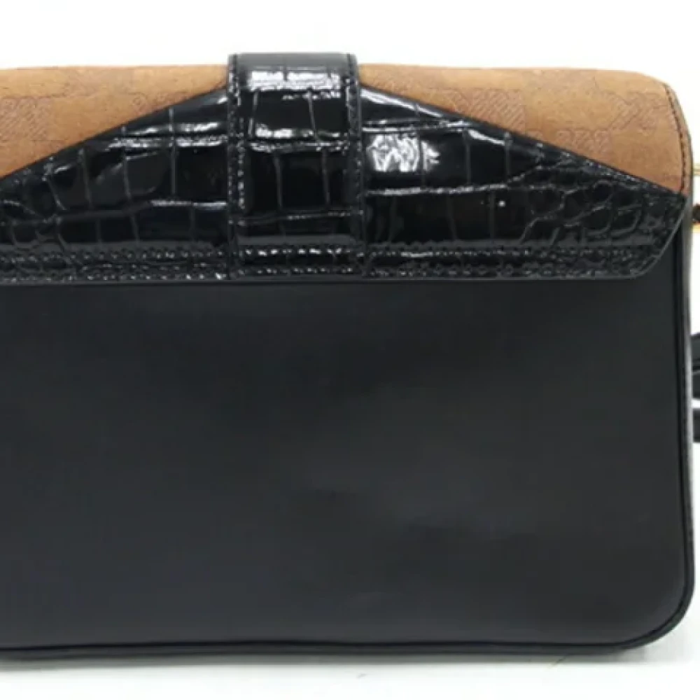 Michael Kors Pre-owned Leather shoulder-bags Black Dames