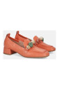rode-platte-mocassin-met-stenen-accessoire