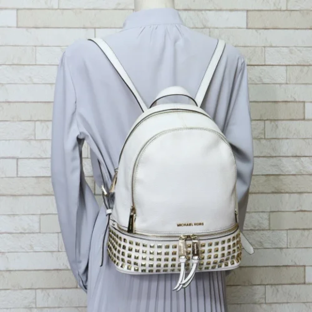 Michael Kors Pre-owned Fabric backpacks Beige Dames