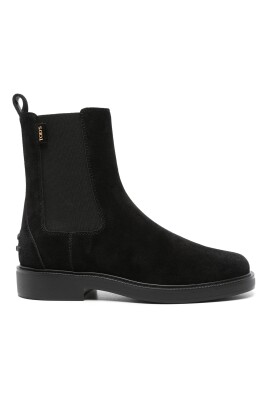 stylish-tronchetto-boots