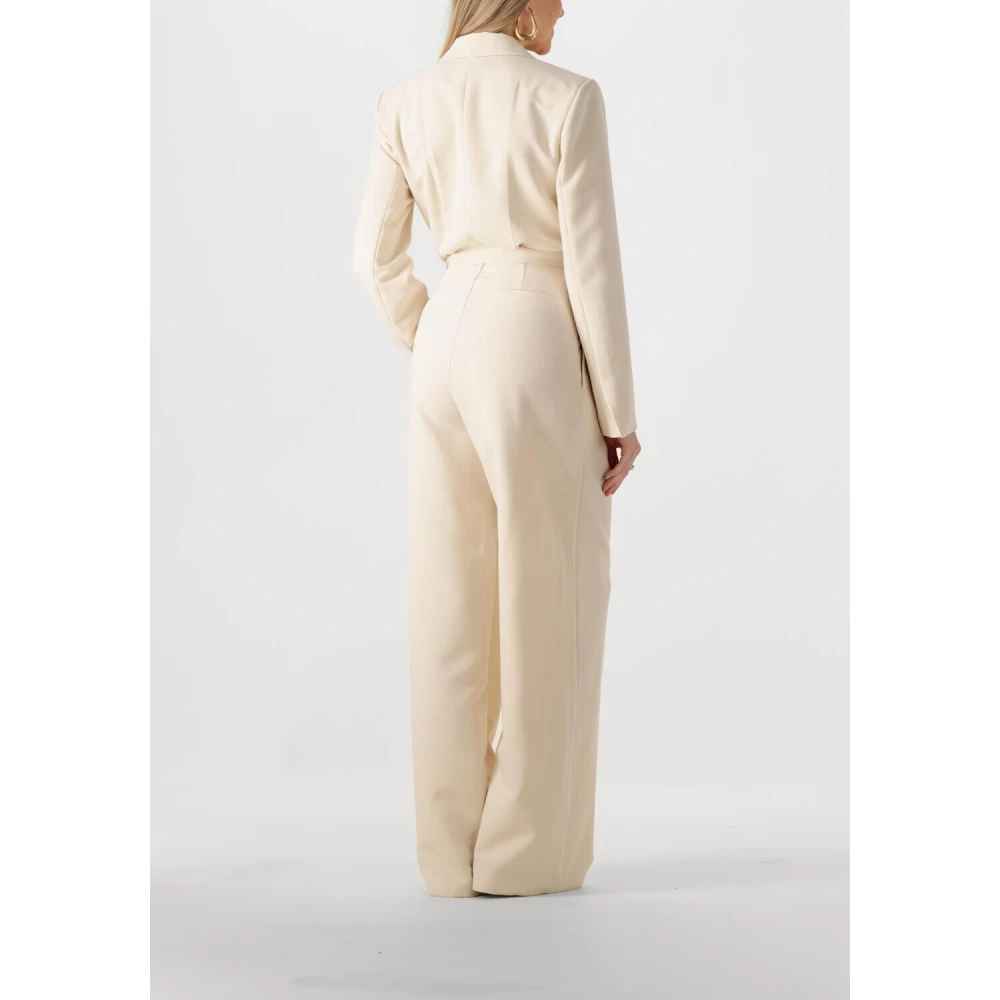 Notre-v Elegante Ecru Jumpsuit voor Vrouwen Beige Dames