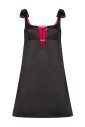 mini-robe-noire-en-satin-avec-col-en-v-orne-de-cristaux