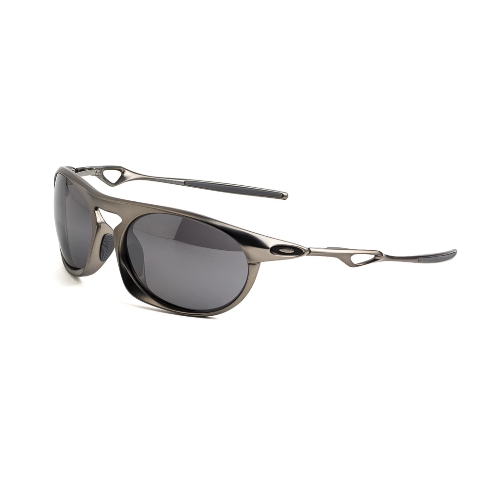 Oakley Man Sunglass Neo Jacket® - Frame color: Matte Gunmetal, Lens color: Prizm Black Polarized - Image 4