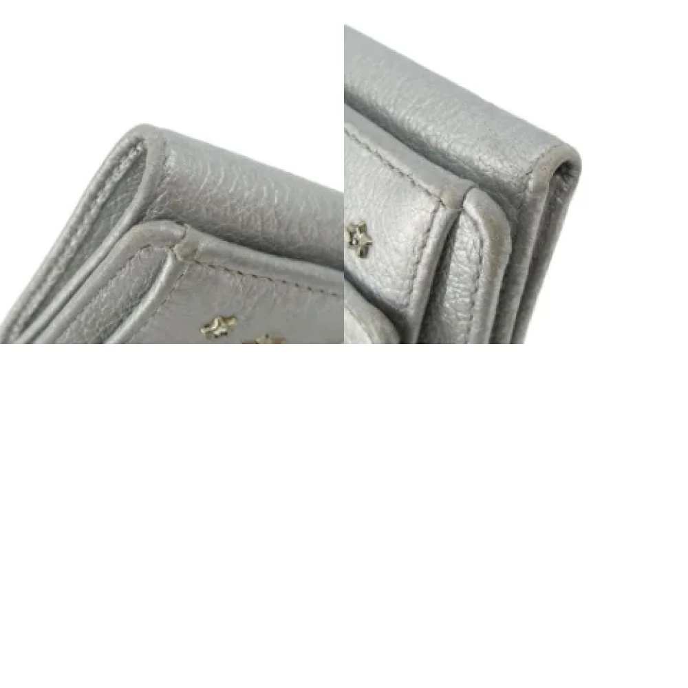 Jimmy Choo Pre-owned Leather wallets Gray Dames