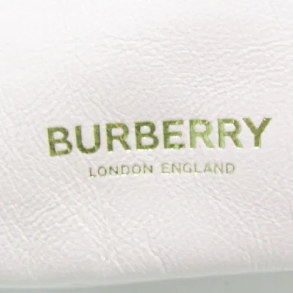 Burberry Vintage Pre-owned Leather shoulder-bags Pink Dames