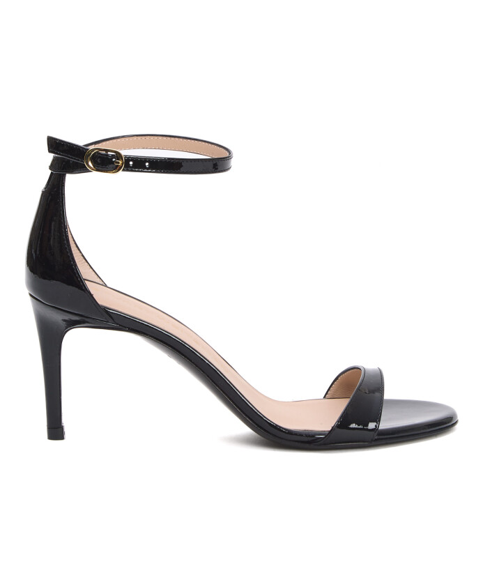 sandales-en-cuir-verni-noir-design-elegant