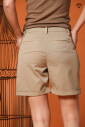 shorts-bermuda-slim-fit-avec-details-cloutes