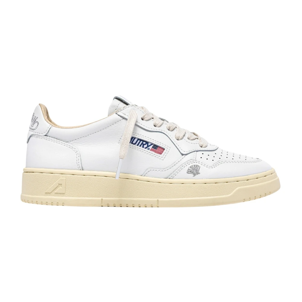 Autry White Sneakers, Female, 6 Uk, Medalist Low