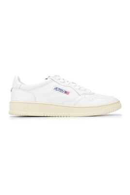 sneakers-blanches-pour-homme