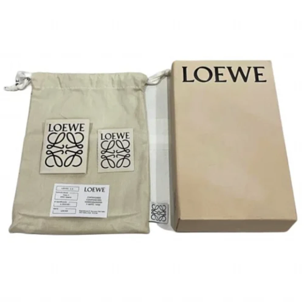 Loewe Pre-owned Leather wallets Pink Dames