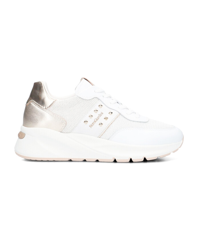 sneakers-blanches-avec-semelle-amovible