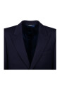 manteau-bleu-a-un-bouton