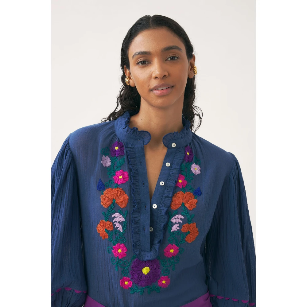 Antik batik Met de hand geborduurde blouse Clotilda Blue Dames