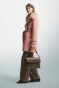 manteau-a-col-en-fourrure-douce-et-poches
