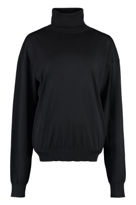 ribbed-wool-turtleneck-pullover