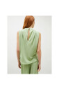 haut-en-crepe-de-soie-style-array