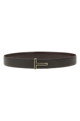 sophisticated-leather-belt-with-eye-catching-buckle
