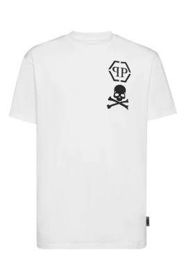 V-Neck T-Shirt Logo Skull