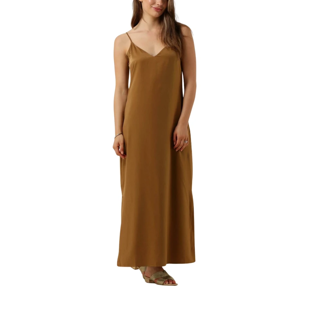 My Essential Wardrobe Roest Midi Jurk Elegante Stijl Brown Dames