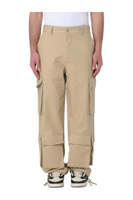 multipocket-cargo-pants-stylish-design