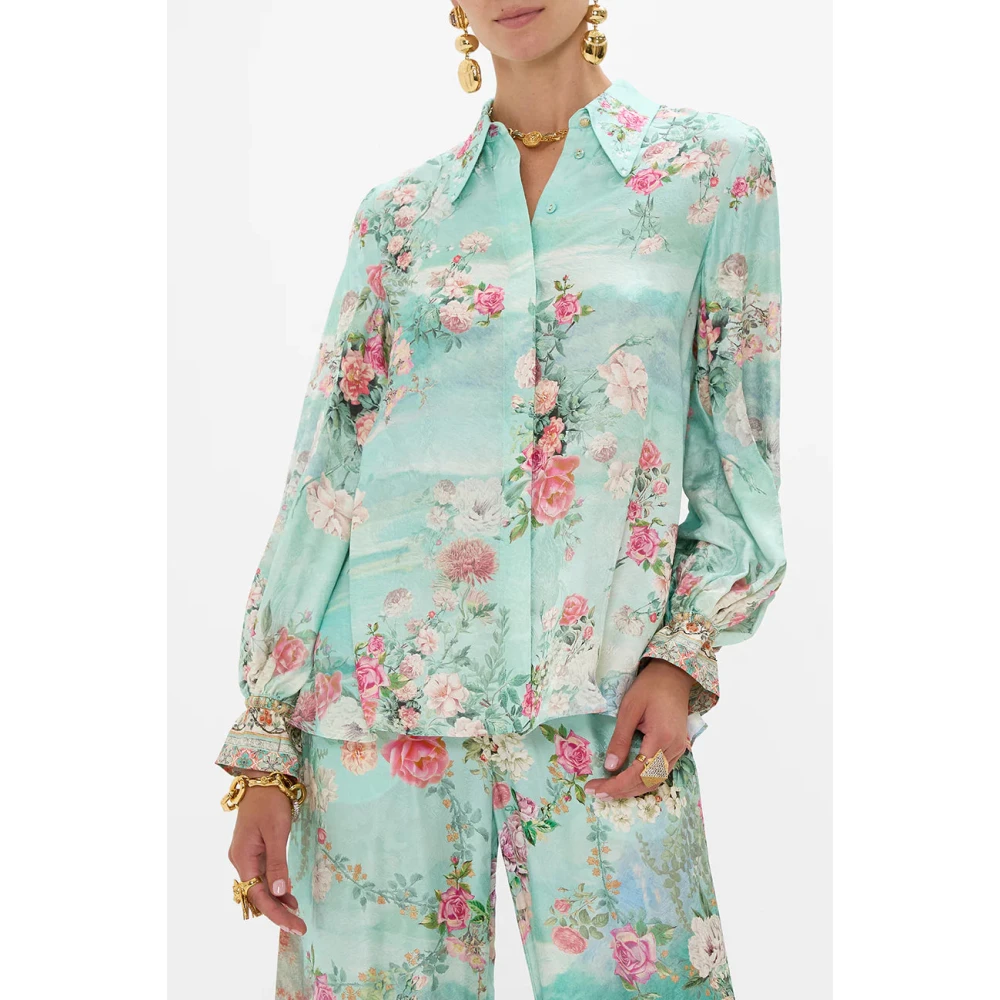 Camilla Zijden blouse met gebogen kraag en kristalversiering Blue Dames