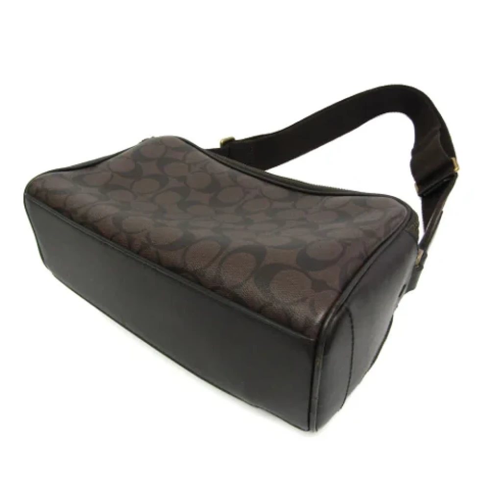 Coach Pre-owned Fabric shoulder-bags Black Dames