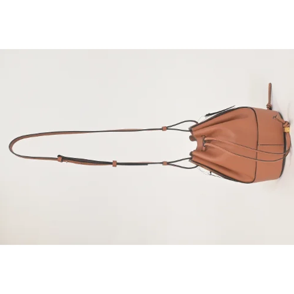 Loewe Pre-owned Leather shoulder-bags Brown Dames