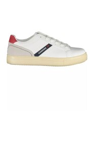 Biały Sneaker z Kontrastowym Logo i Sznurowadłami