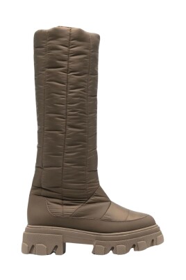 padded-boots-with-logo-heel