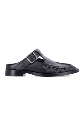 black-closed-buckled-mules-shoes