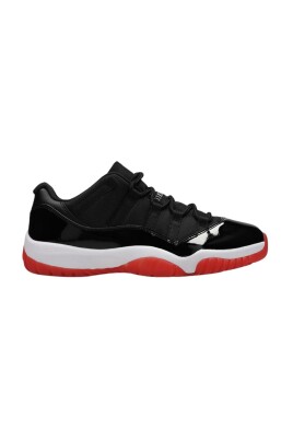 retro-low-bred-sneakers
