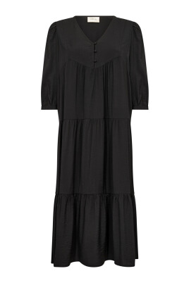 elegant-svart-klanning-med-volangkant