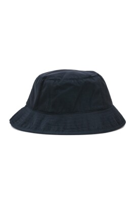 iridescent-nylon-bucket-hat-from-ss21-collection