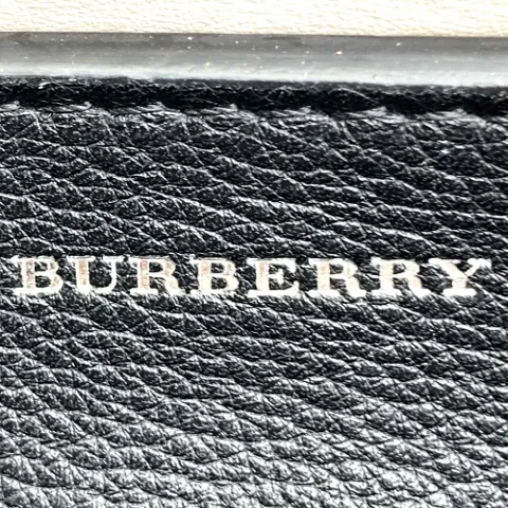 Burberry Vintage Pre-owned Leather shoulder-bags Black Dames