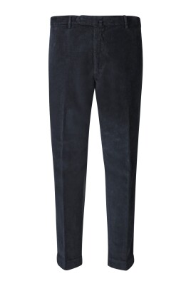 black-trousers-aw23-stylish