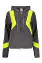 veste-a-capuche-en-tissu-technique