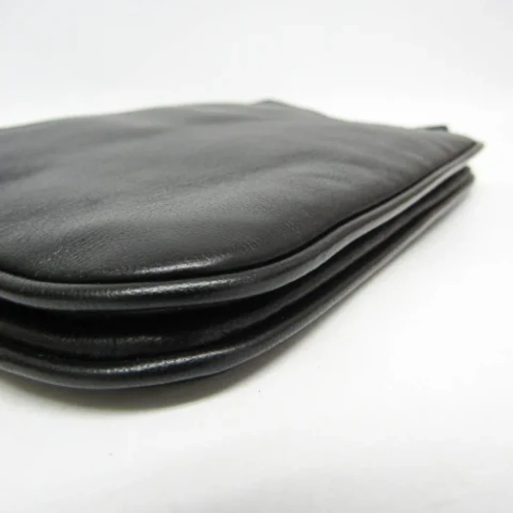 Armani Pre-owned Leather shoulder-bags Black Dames