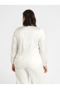 chemise-a-fente-avant-et-col-brode