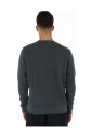 sweatshirt-gris-imprime-avec-col-rond