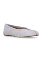 ballerines-lilas-en-cuir-avec-bout-tabi