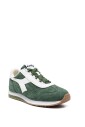 sneakers-verts-lacets-semelle-en-caoutchouc