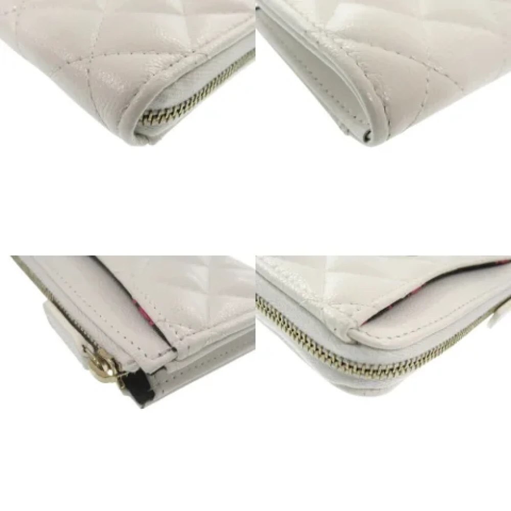 Chanel Vintage Pre-owned Leather wallets White Dames