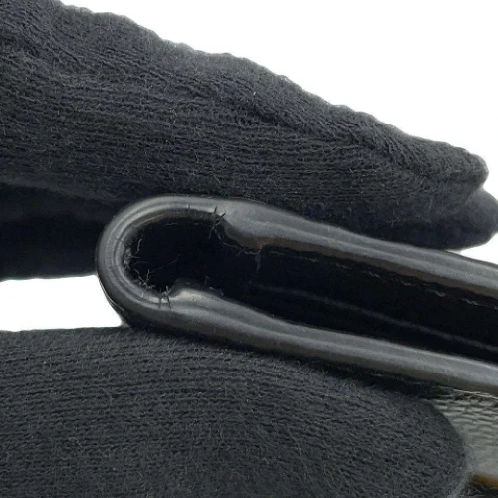 Valentino Vintage Pre-owned Leather wallets Black Unisex