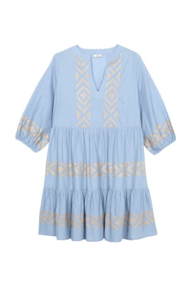 Flared dress with embroidery