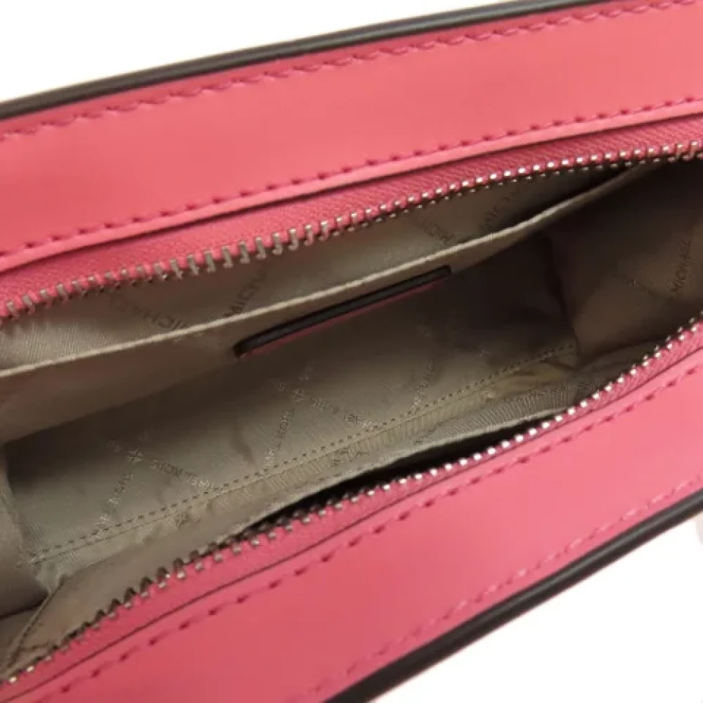 Michael Kors Pre-owned Fabric shoulder-bags Pink Dames