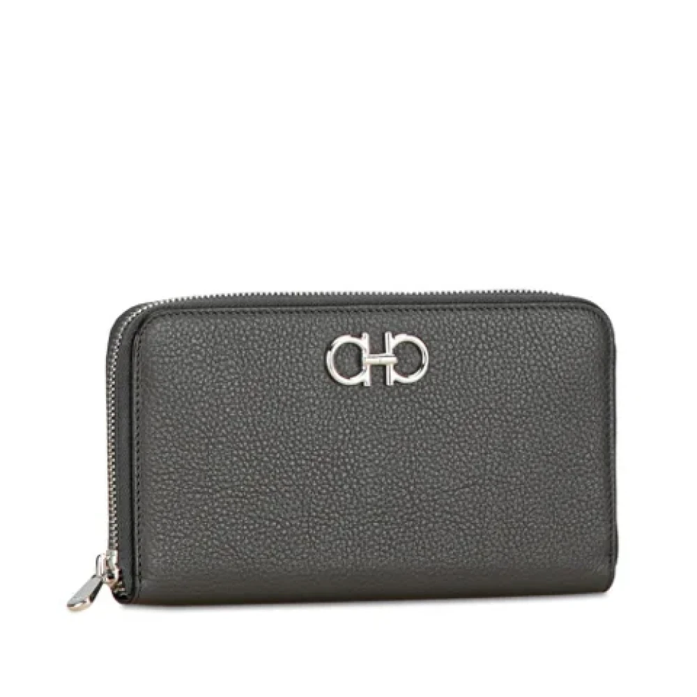 Salvatore Ferragamo Pre-owned Leather wallets Gray Dames