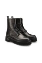 bottes-a-lacets