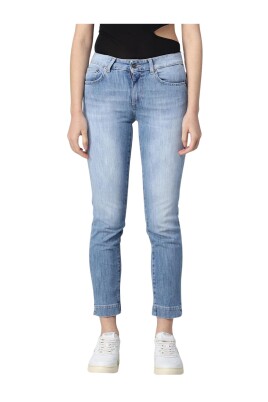 klassiske-bla-straight-leg-jeans