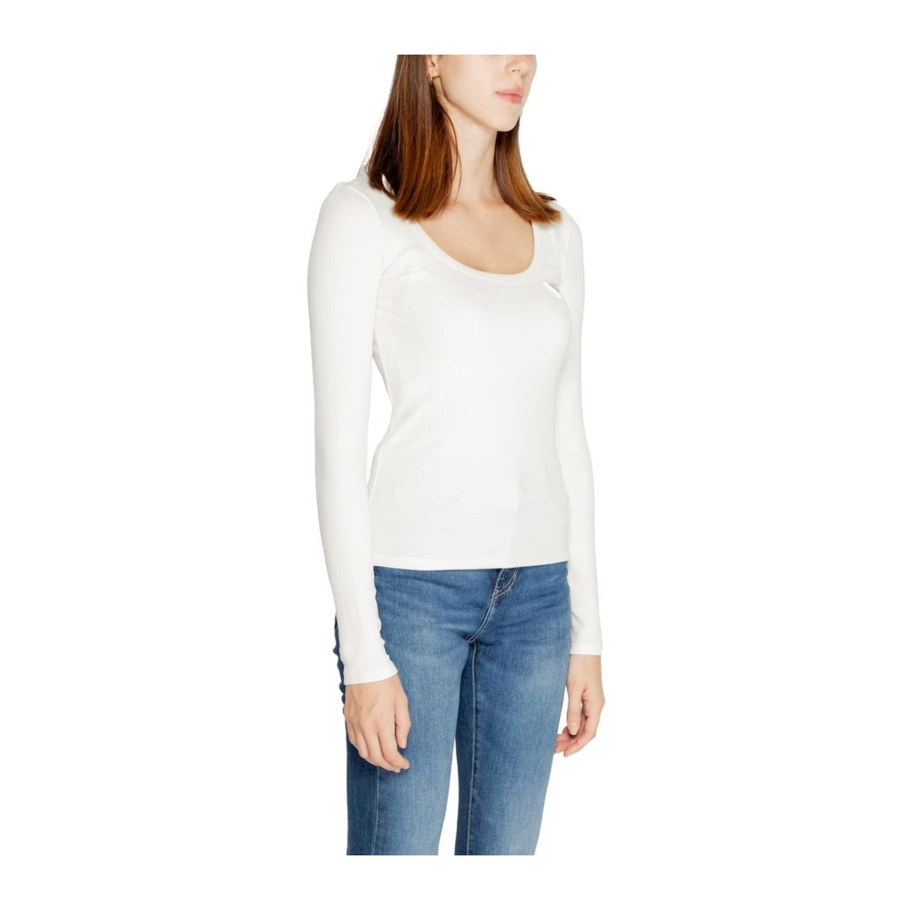 Guess Viscose Blend Tops & T-Shirts Beige Dames
