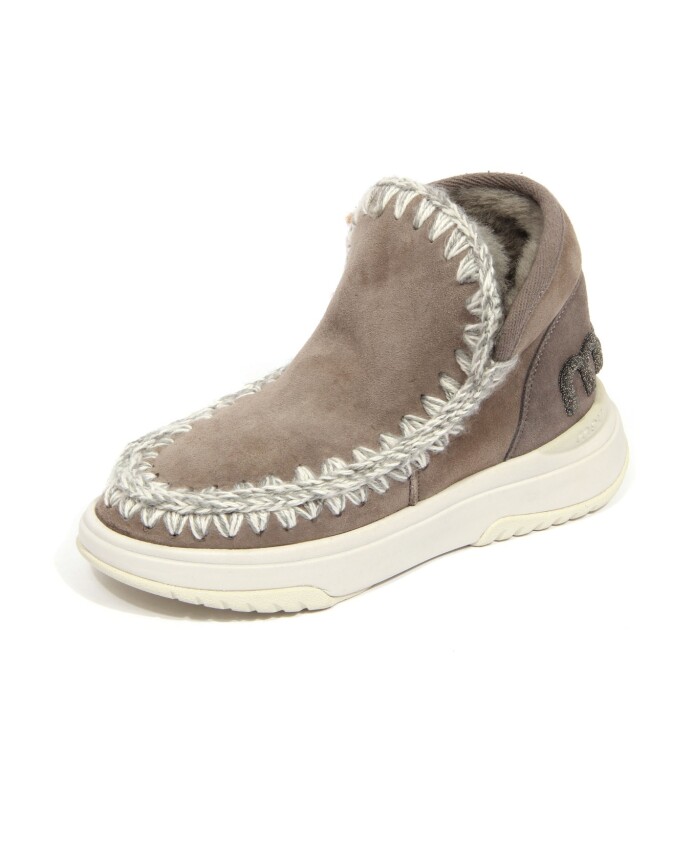 glitter-eskimo-jogger-grijs-wo-laarzen